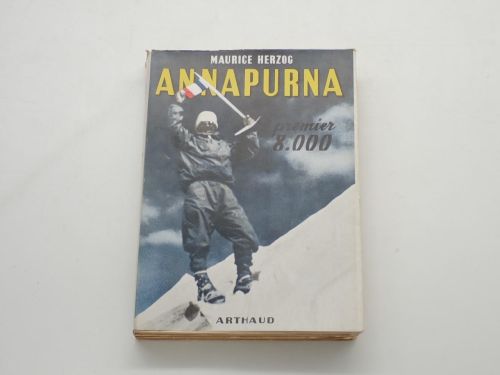 Portada del libro de Annapurna, premier 8.000. Préface de Lucien Devies. Croquis et cartes... d'aprés les relevés de Marcel...