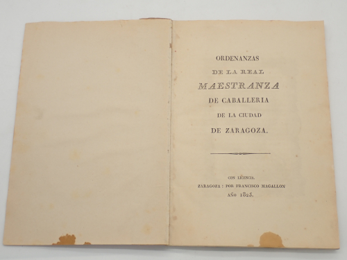 Portada del libro de Ordenanzas de la Real Maestranza de caballería de la ciudad de Zaragoza