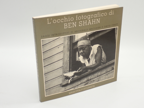 Portada del libro de L'occhio fotografico di Ben Shahn