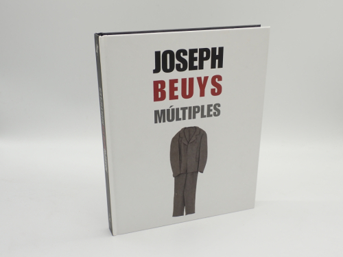 Portada del libro de Joseph Beuys. Múltiples [CATÁLOGO EXPOSICIÓN]