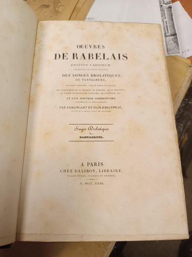 Portada del libro de Oeuvres de Rabelais. Édition variorum, augmentée de pièces inédites, des Songes drolatiques de Pantagruel,...