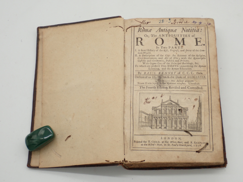 Portada del libro de Romae Antiquae Notitia: or, The Antiquities of Rome. In two parts. 1.- A short history of the rise,...