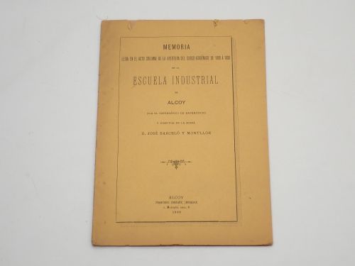 Portada del libro de Memoria leída en el acto solemne de la apertura del curso académico de 1889 a 1890 en la Escuela Industrial...