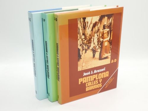 Portada del libro de Pamplona, calles y barrios [REEDICIÓN]