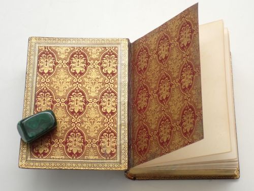 Portada del libro de L'Imitation de Jésus-Christ avec des réflexions a la fin de chaque chapitre par l'Abbe F. de Lamennais....