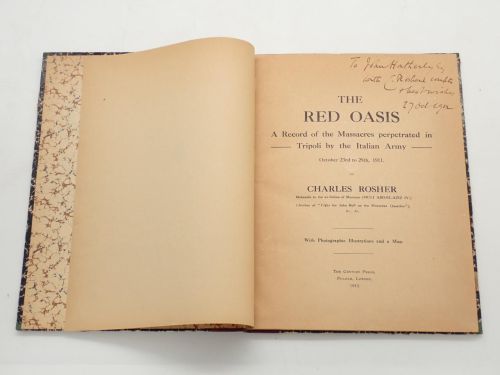 Portada del libro de The Red Oasis. A record of the massacres perpetrated in Tripoli by the Italian Army. October 23rd to...