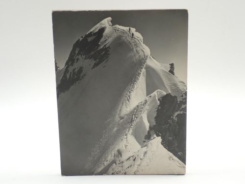 Portada del libro de Arêtes de Rochefort [FOTOGRAFÍA SOBRE PAPEL ADHERIDA A TABLERO]